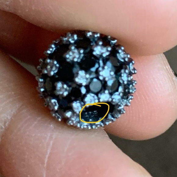 NWOT Sparkling Pavé Round Black Charm Sterling Silver 925 - Picture 16 of 16